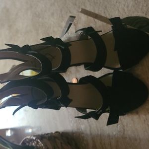 Womens Black Heels size 8